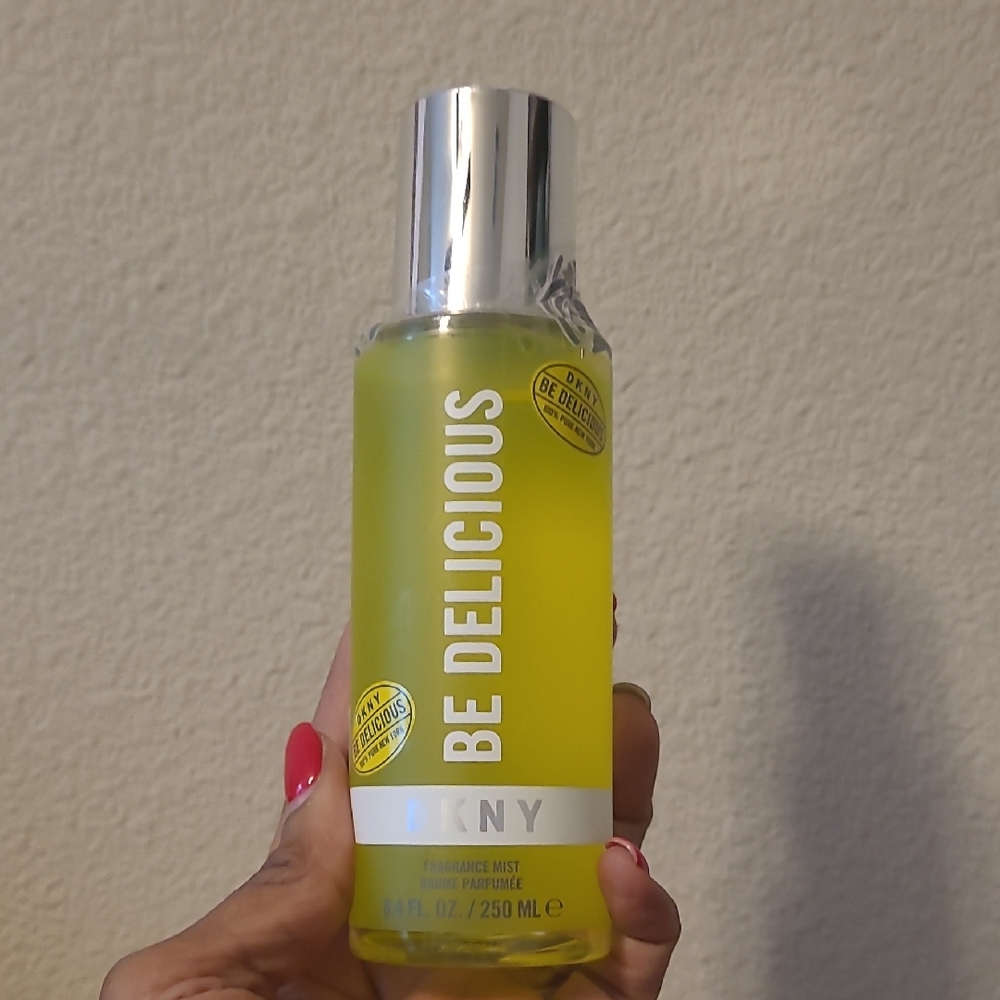 DKNY Be Delicious Fragrance Mist - 8.4fl oz.